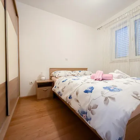 Viamis 10 Min Walk To Center ماكارسكا